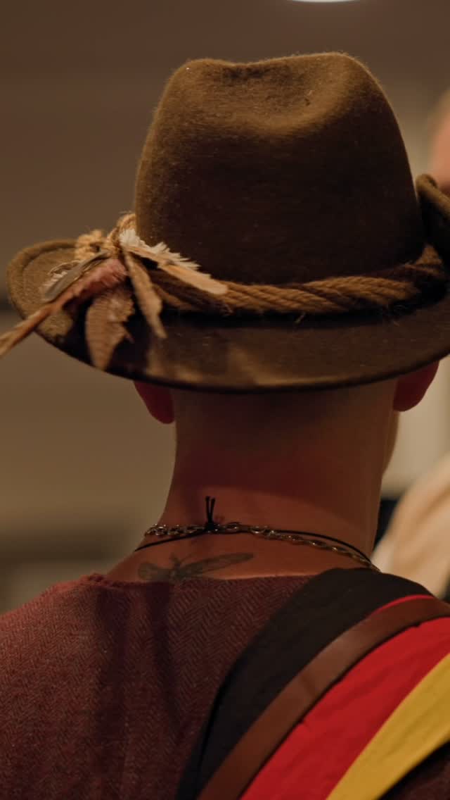 Dort, wo 1847 die 13 Forderungen proklamiert wurden, lief am 18. Oktober unser Film „48/49 - Revolution in Baden." zum ersten Mal: Premiere im historischen Salmen in Offenburg. 🎬 - Die Geschichte von den 13 Forderungen 1847 bis zu den Standgerichten 1849 - Gedreht an Originalschauplätzen, darunter...